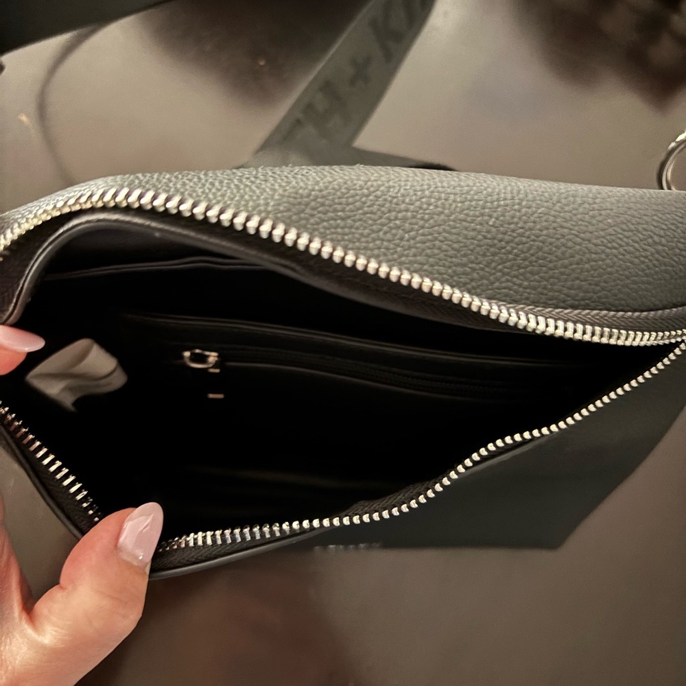 Kith + Kin Black Crossbody Bag - Picture 2 of 2